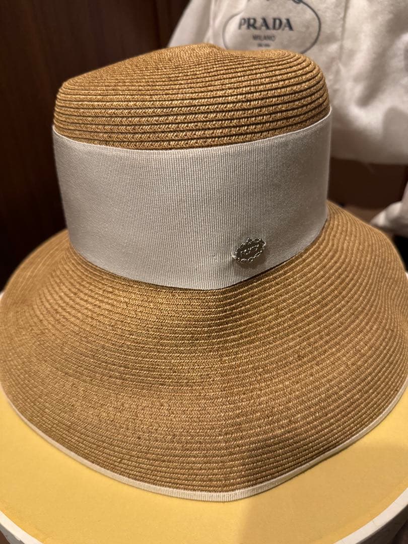 FOXEY ベージュ ストローハット　ホワイトリボン