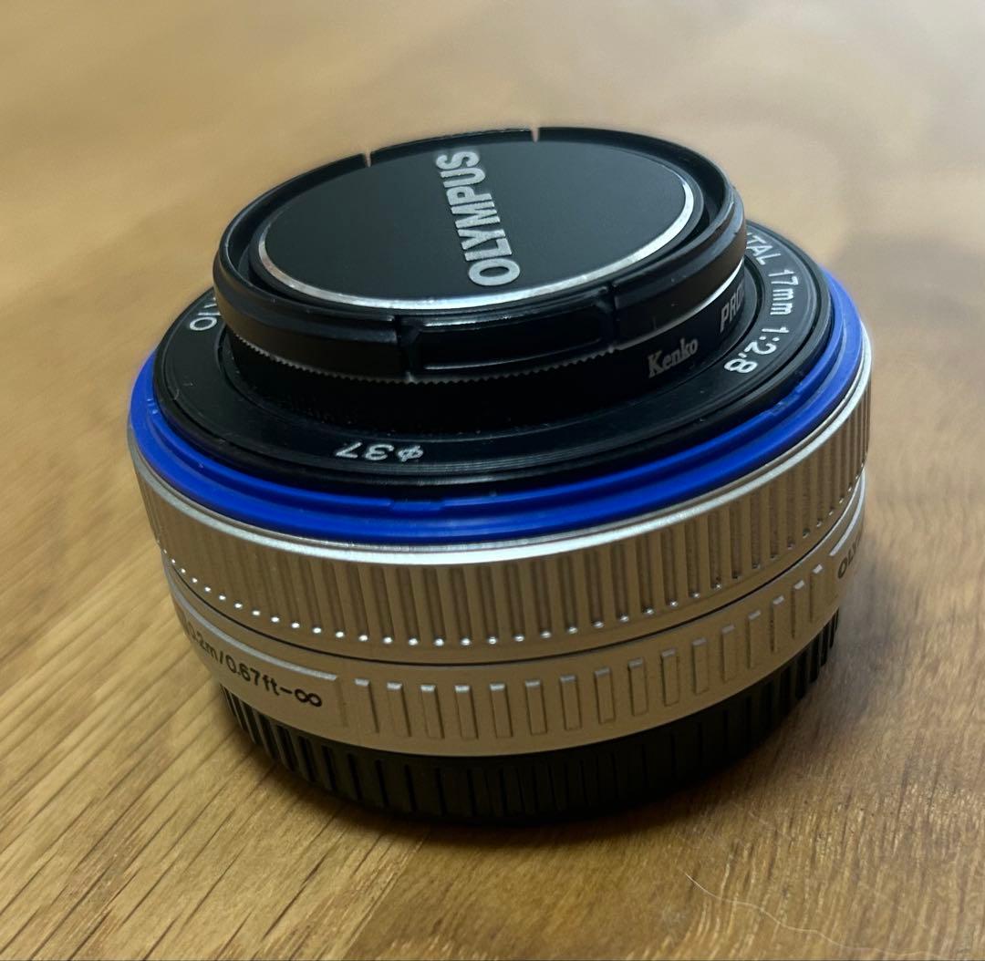 オリンパス M.ZUIKO DIGITAL 17mm F2.8 シルバー