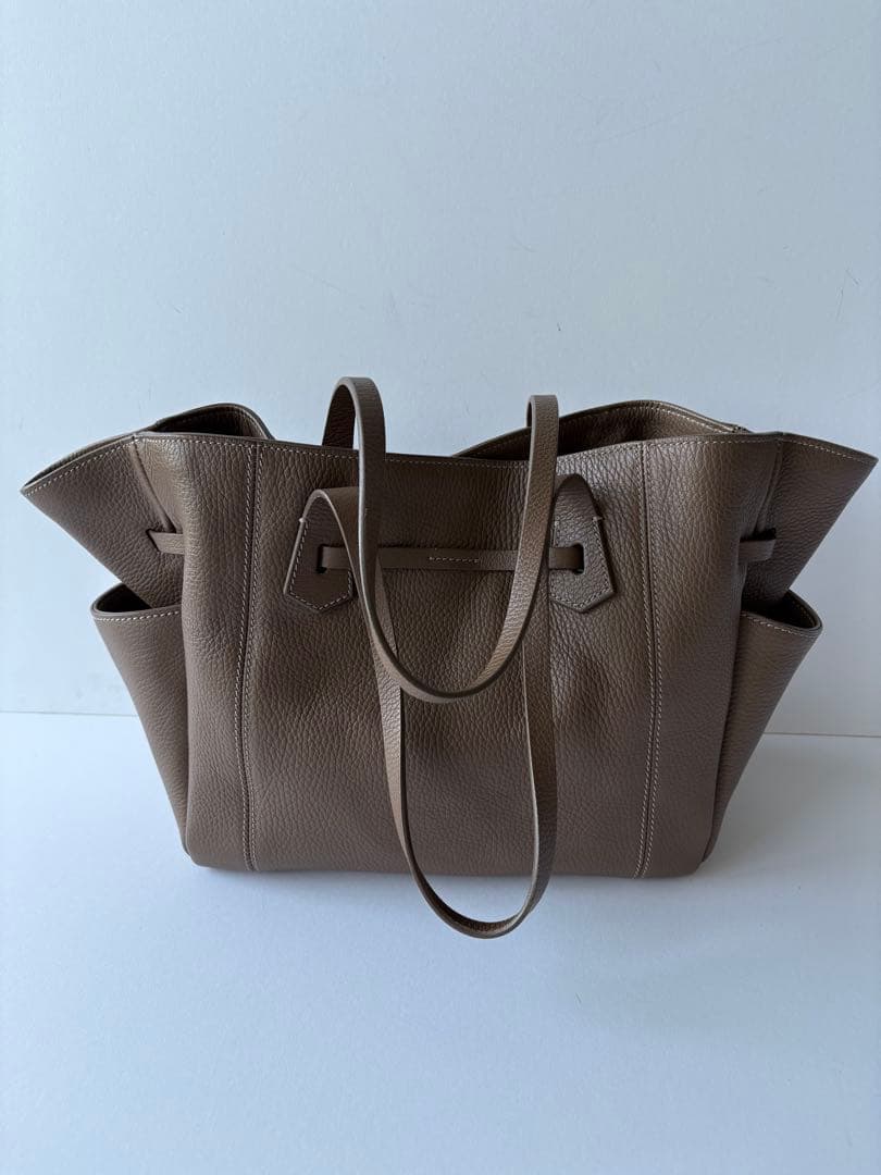 Mauro Governa. Italy . カーフスキンバッグ