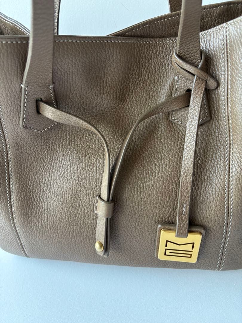 Mauro Governa. Italy . カーフスキンバッグ