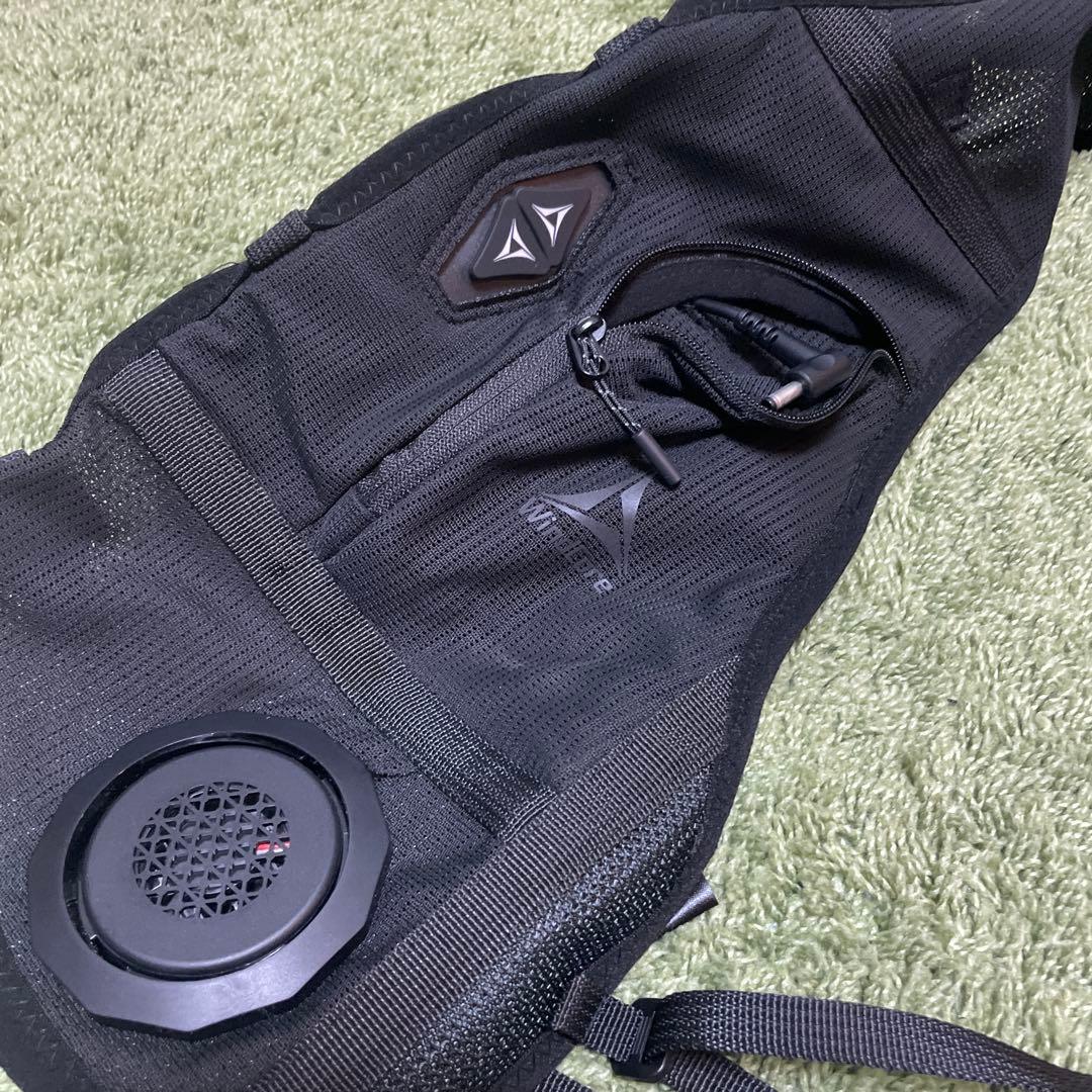 WindCore PRO model 冷暖房ベスト