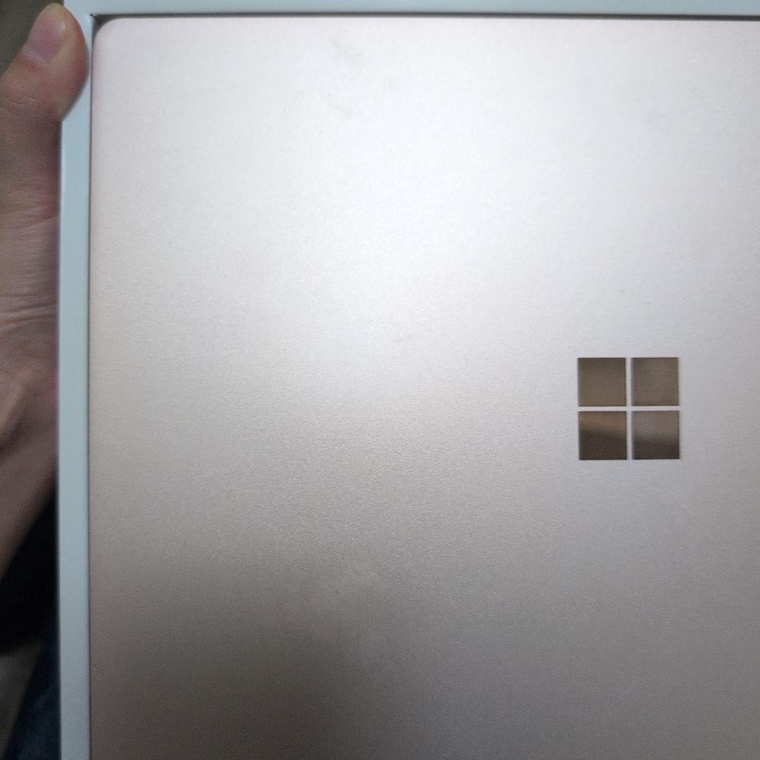 Microsoft Surface Laptop go 2 12.4インチ