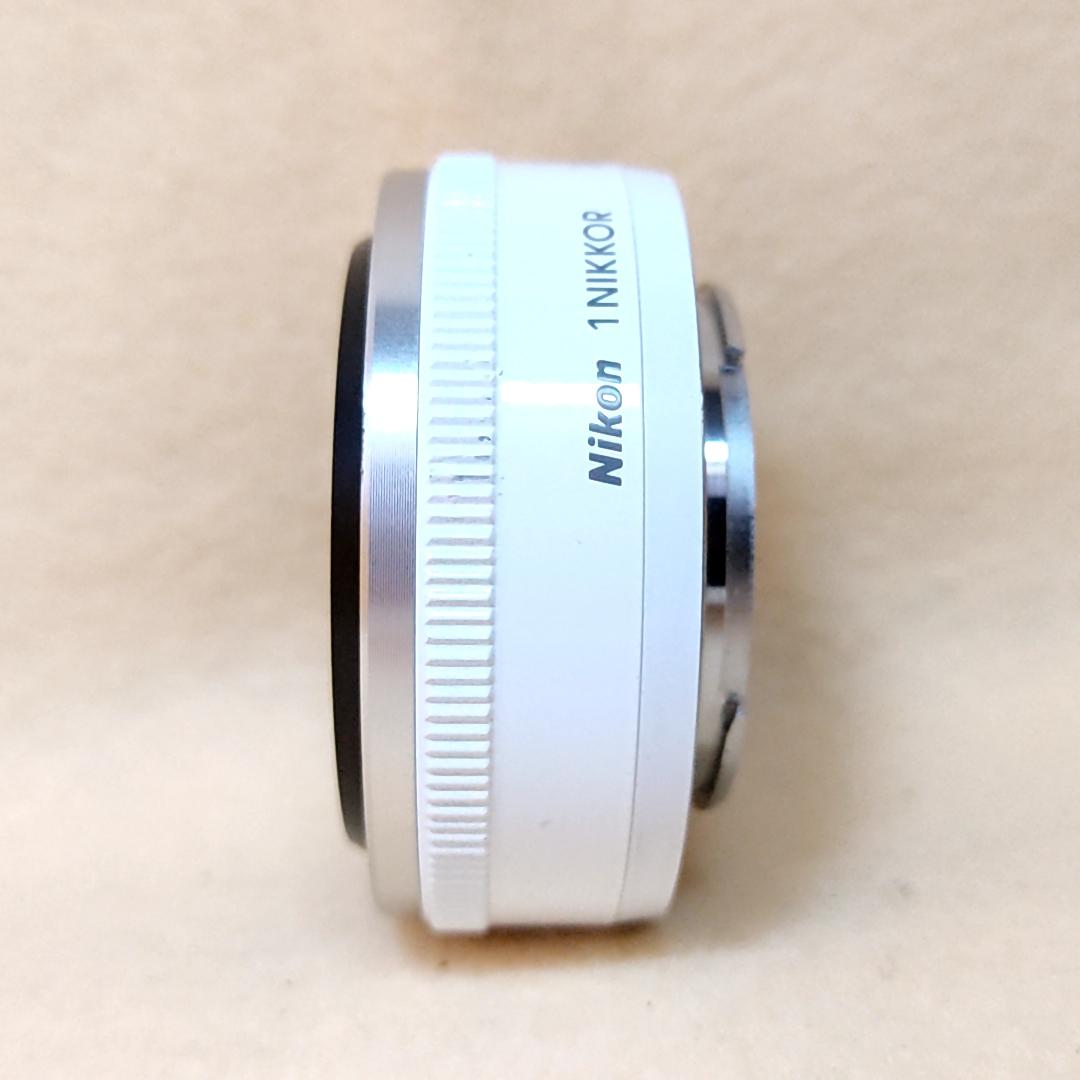 Nikkor 1 NIKKOR 10mm f/2.8レンズ