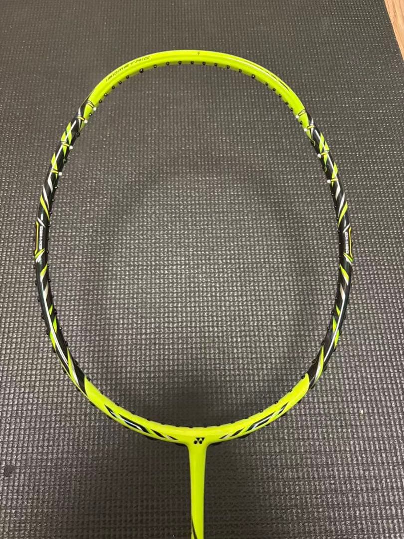 【美品】YONEX ナノレイzスピード 3U5G