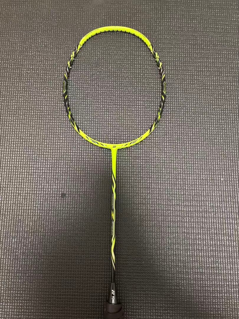 【美品】YONEX ナノレイzスピード 3U5G