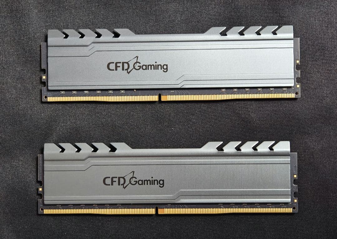 メモリ CFD Gaming W4U2666CX1-16G 16GB 2枚組