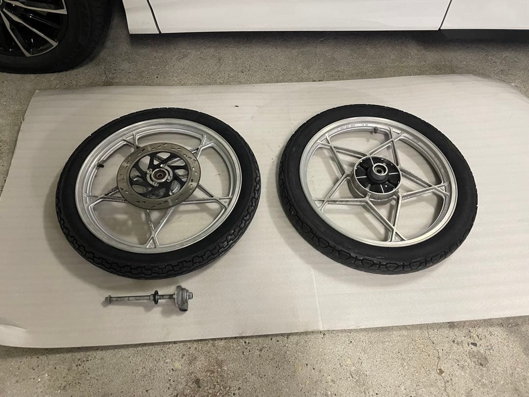 gs125 ホイール　純正　gn125 2F