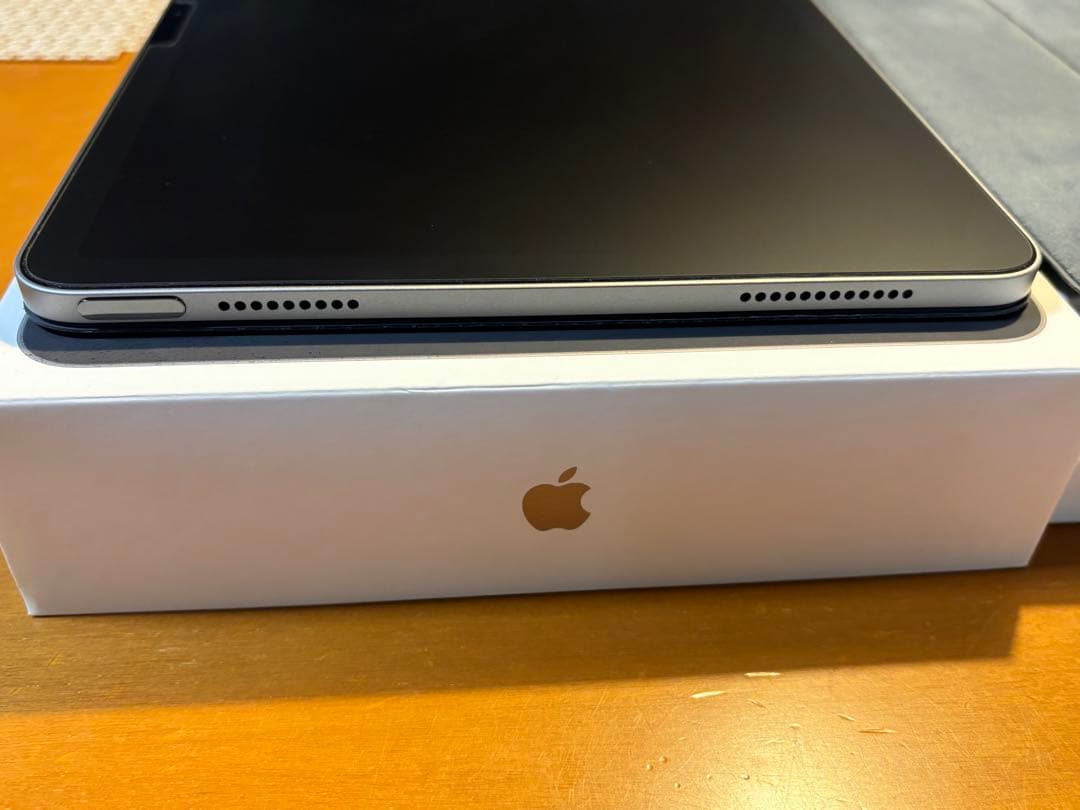 ［値下げ］iPad Air 第6世代11インチ128GB本体ケースペンシル付