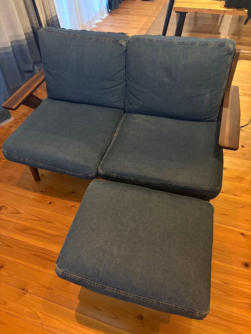 ウニコ■スウェラ　カバーリング　2人掛けソファ　一人暮らしにも　西海岸テイスト