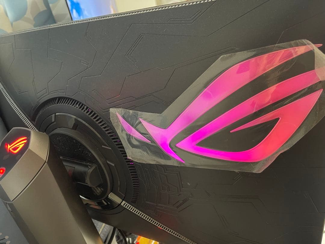 ROG ASUS PG27UQ 4Kゲーミングモニター