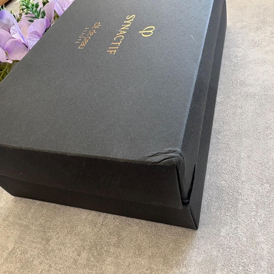 週末限定価格【新品】非売品 クレ・ド・ポーボーテ シナクティフ 特製サイズキット