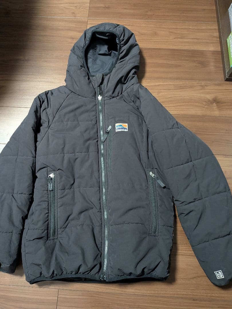 スタンダードカリフォルニア リバーシブル パフパーカー　ダウンジャケット