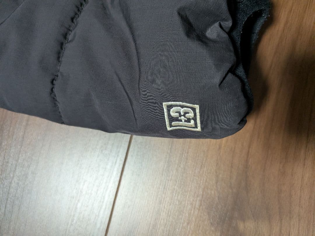 スタンダードカリフォルニア リバーシブル パフパーカー　ダウンジャケット