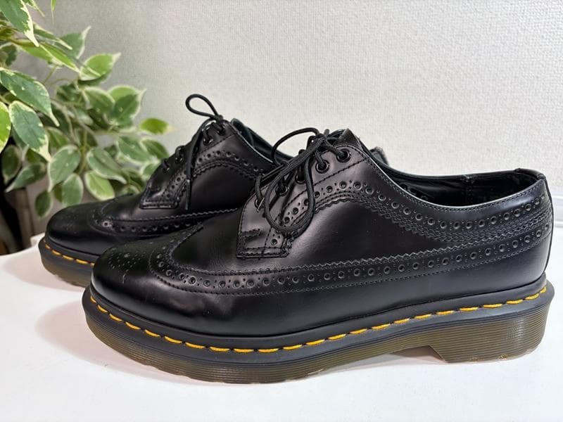 美品☆Dr.Martens　ドクターマーチン　イエローステッチブローグシューズ