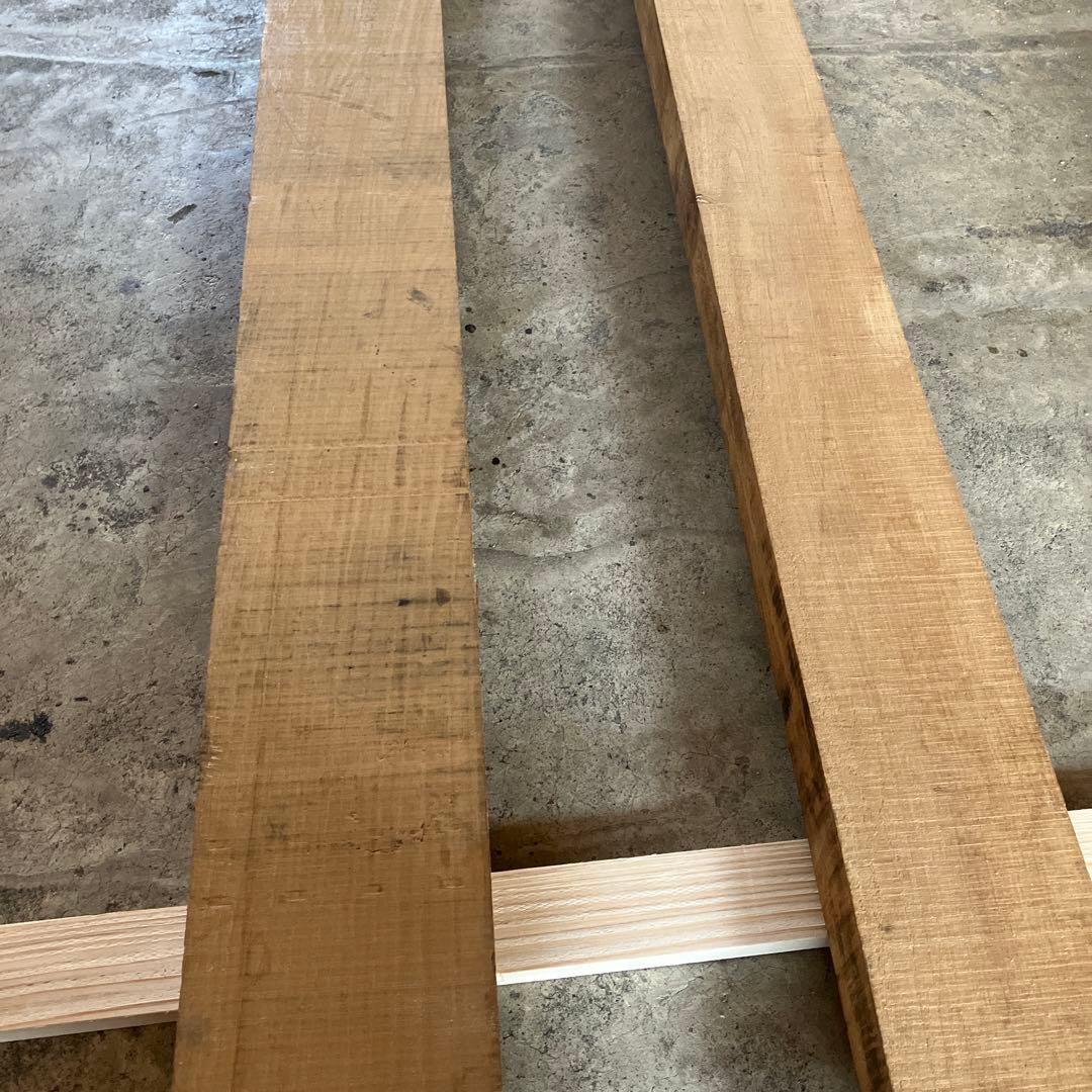 栗材　貴重　節少ない　乾燥済み