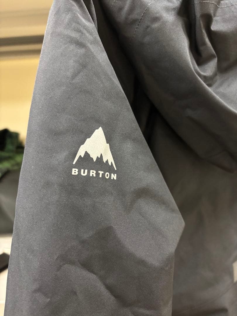 BURTON ブラック スノーボードウェア