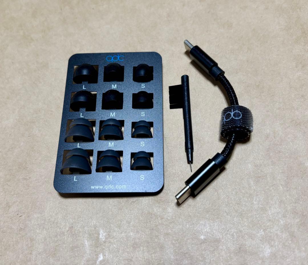 イヤホン SUPERIOR Piano Black 10mm