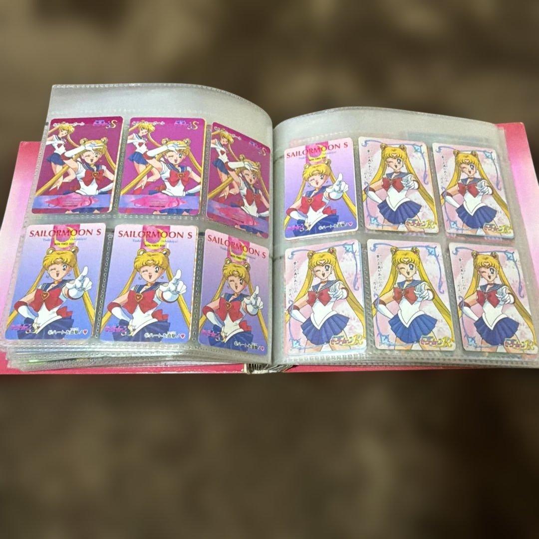 セーラームーン　カードダスファイル　カード約150枚入り　キラカード有り