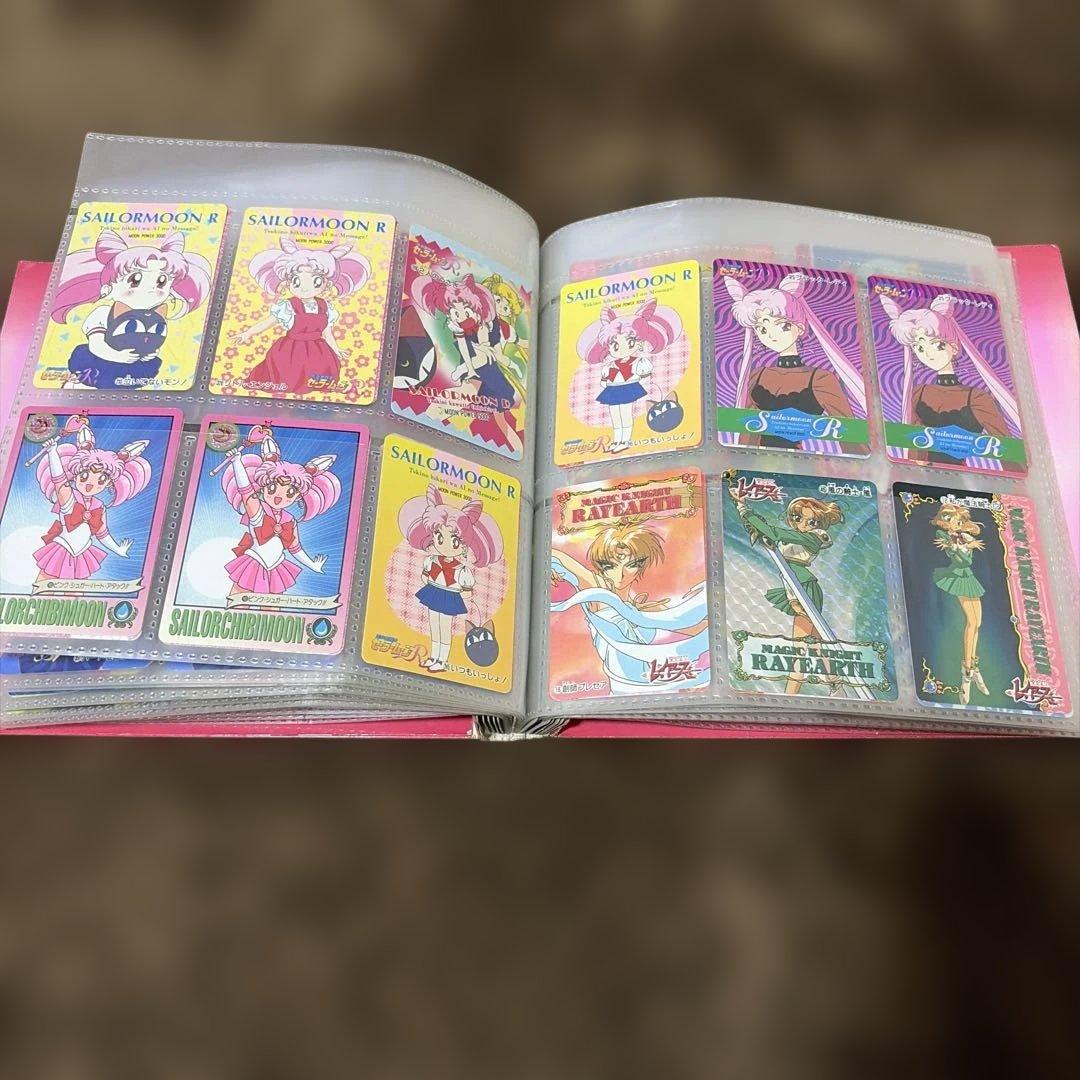 セーラームーン　カードダスファイル　カード約150枚入り　キラカード有り