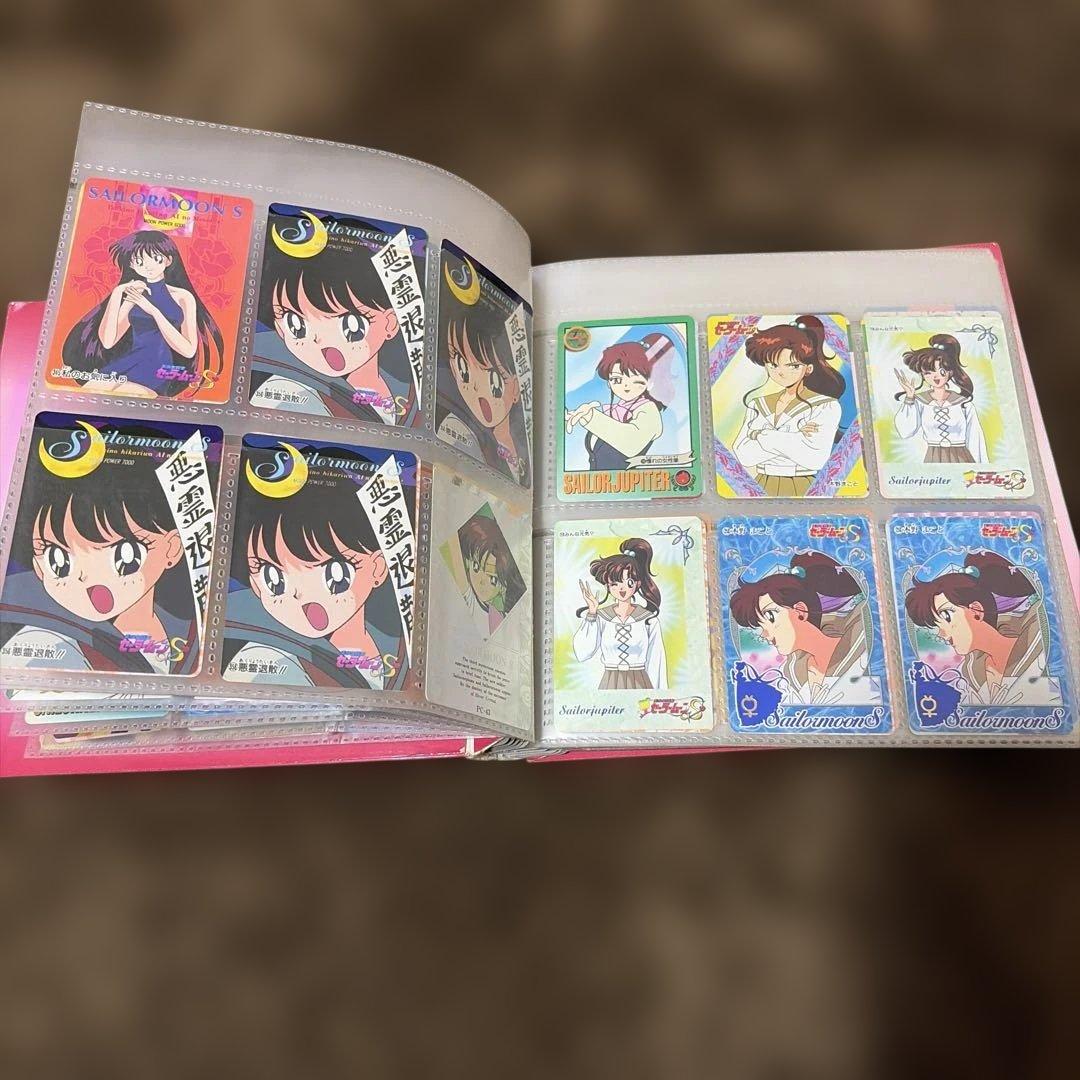 セーラームーン　カードダスファイル　カード約150枚入り　キラカード有り