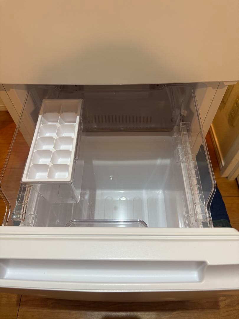 【超美品】シャープ2ドア冷蔵庫 SJ-D18K 2024年製