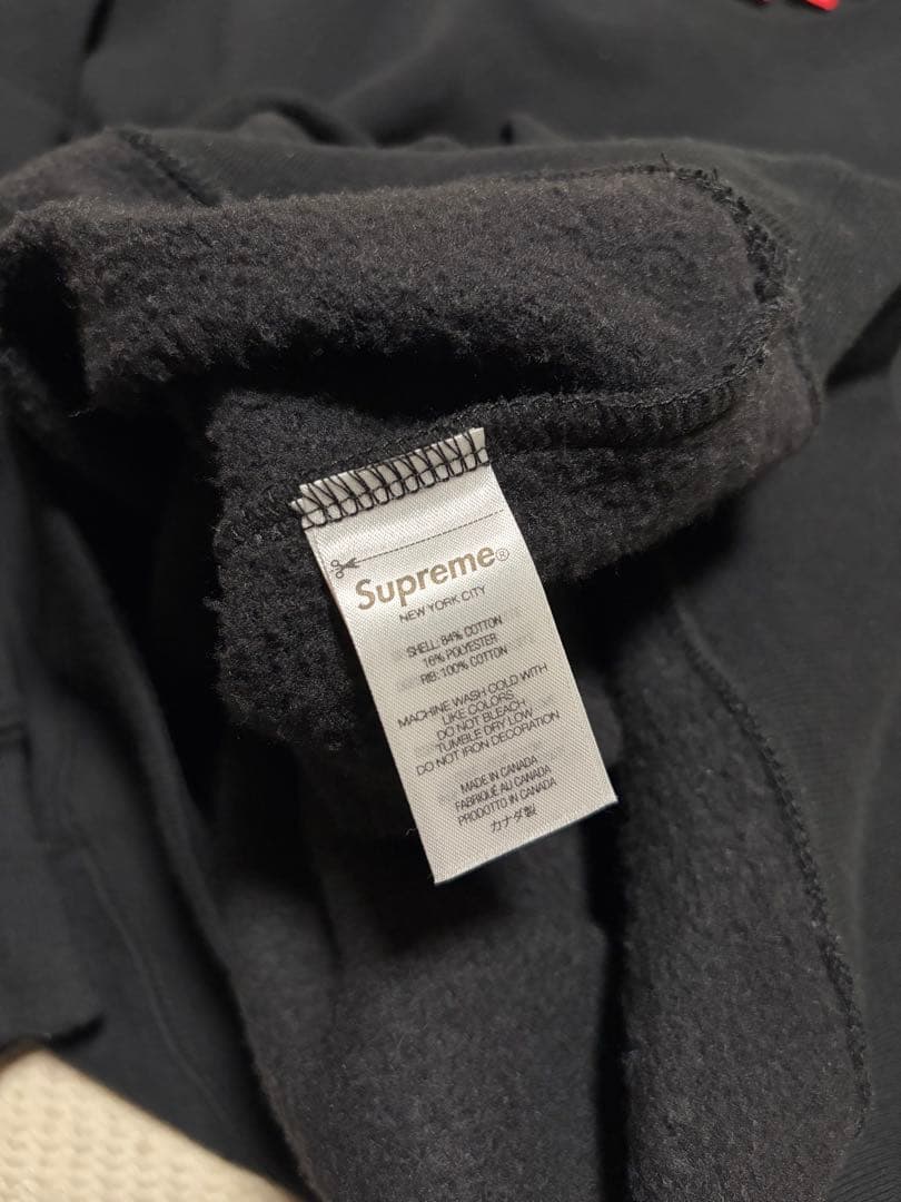 値下げ　Supreme Small Box Crewneck (25FW)