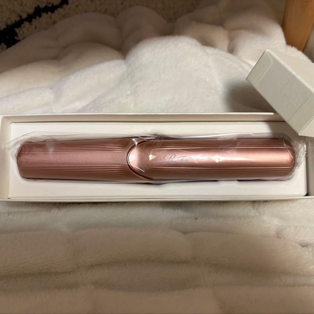 ReFa フィンガーアイロン　ピンク　箱無し500円引き