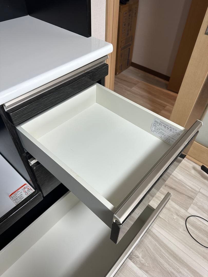 食器棚　キッチンボード　【直接引き取り希望】