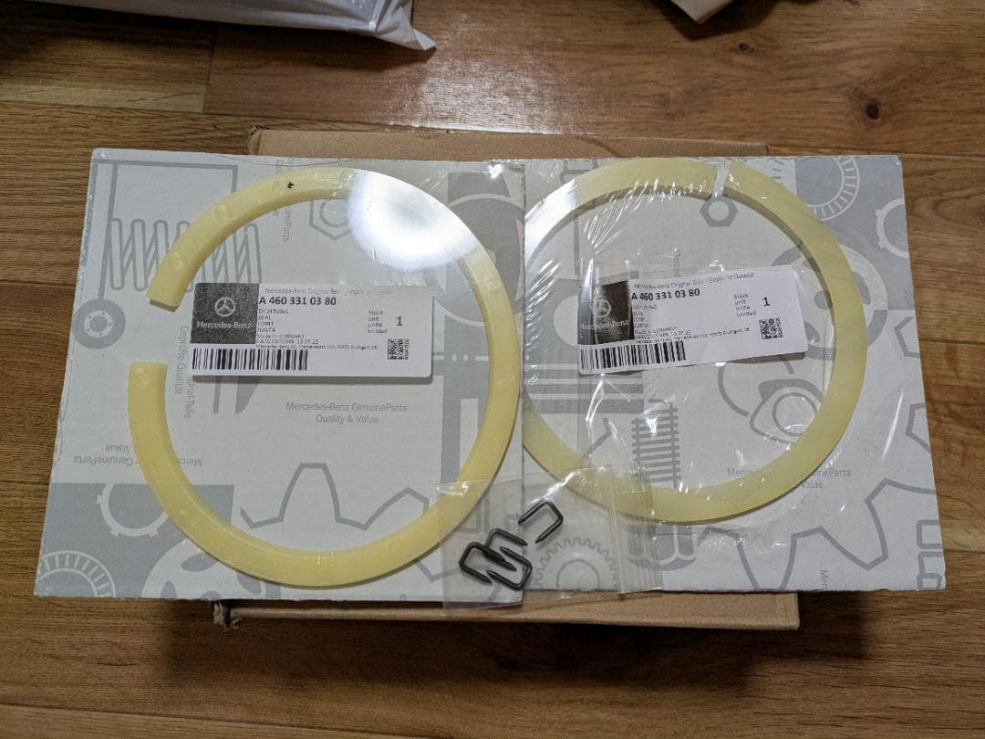 純正新品　W463　Gクラス　フロントアクスルシール・ピン　左右セット　ベンツ