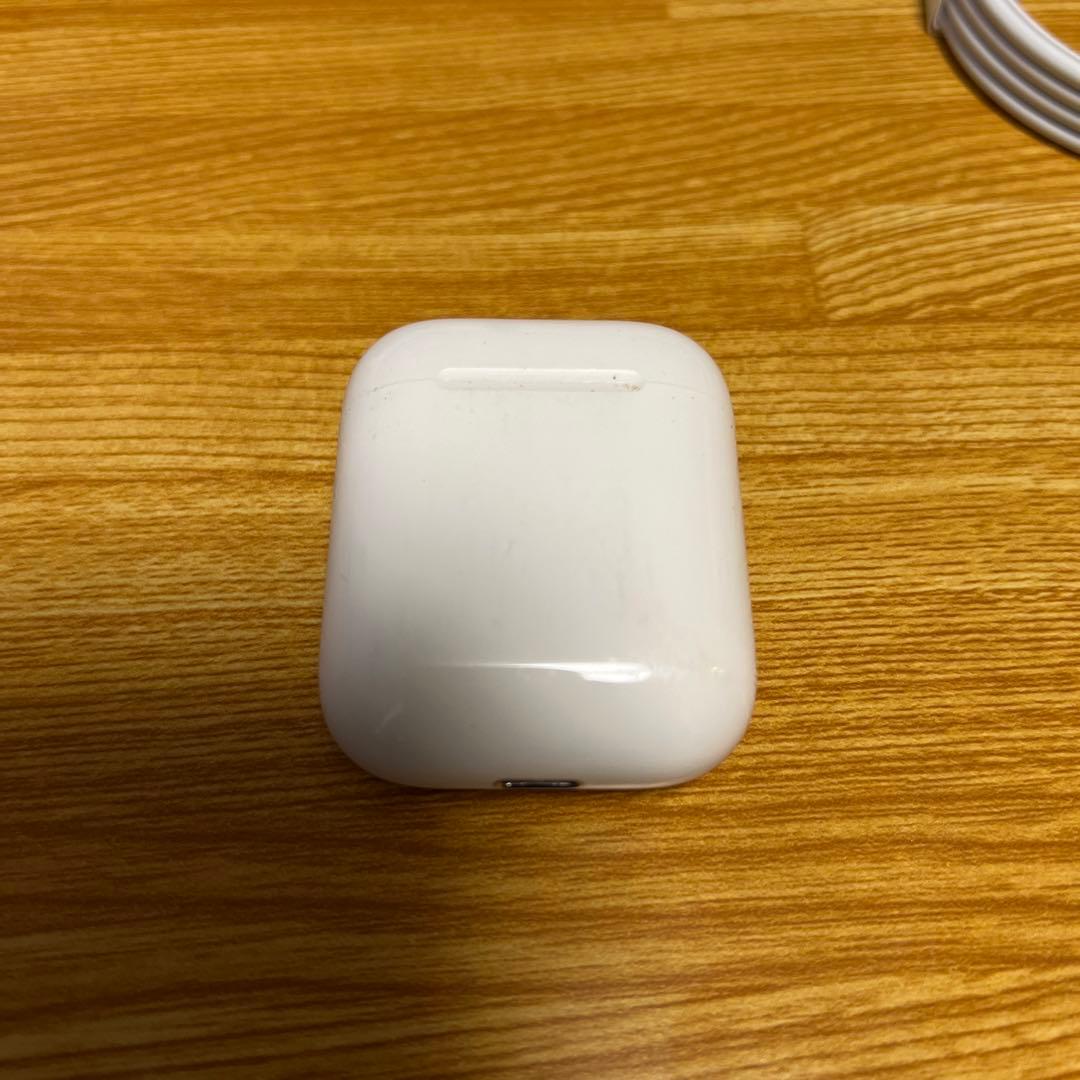 Apple AirPods両耳、ケース、タイプC充電器付き
