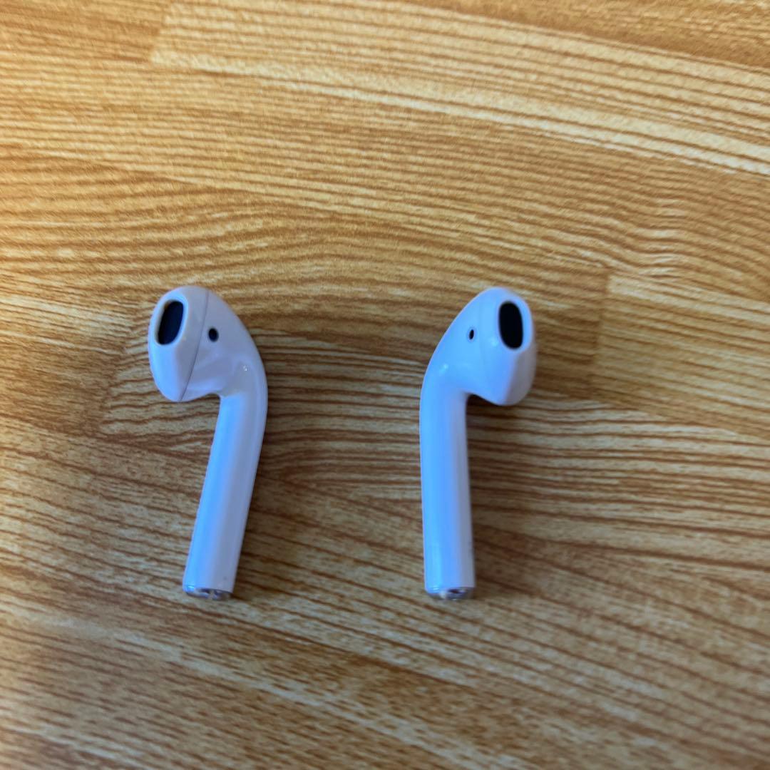 Apple AirPods両耳、ケース、タイプC充電器付き