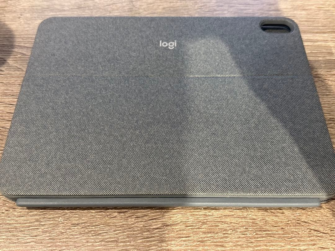 Logicool iPad Air 10.9インチ Combo Touch