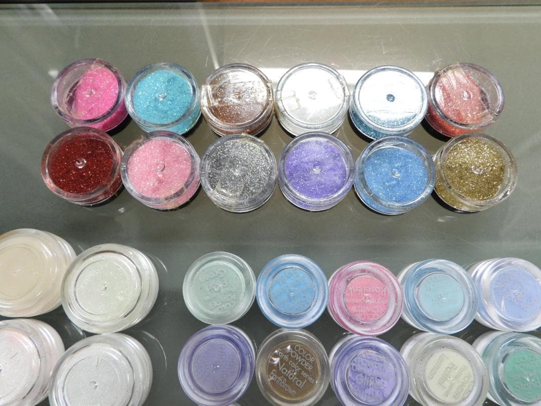 ネイルパウダーセット多色 ３D　COLOR アクリルグリッターパウダー計１０４本