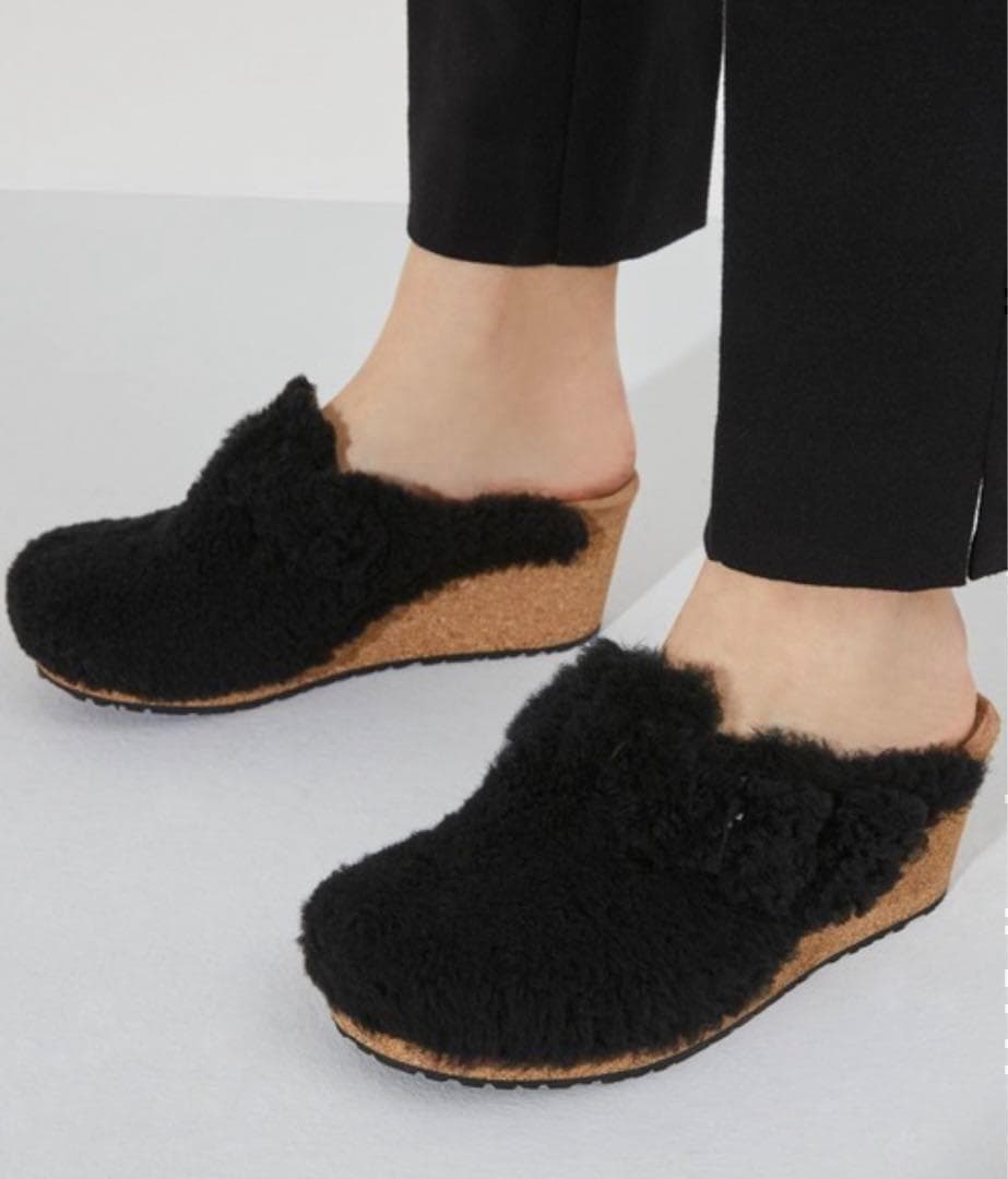 《専用》ビルケンシュトック FANNY TEDDY ボアサンダル ラムウール 黒