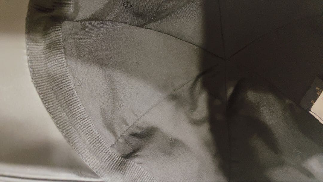 ルィヴィトン　キャップ・モノグラム シャドウ☆美品☆早い者勝ち☆帽子☆断捨離