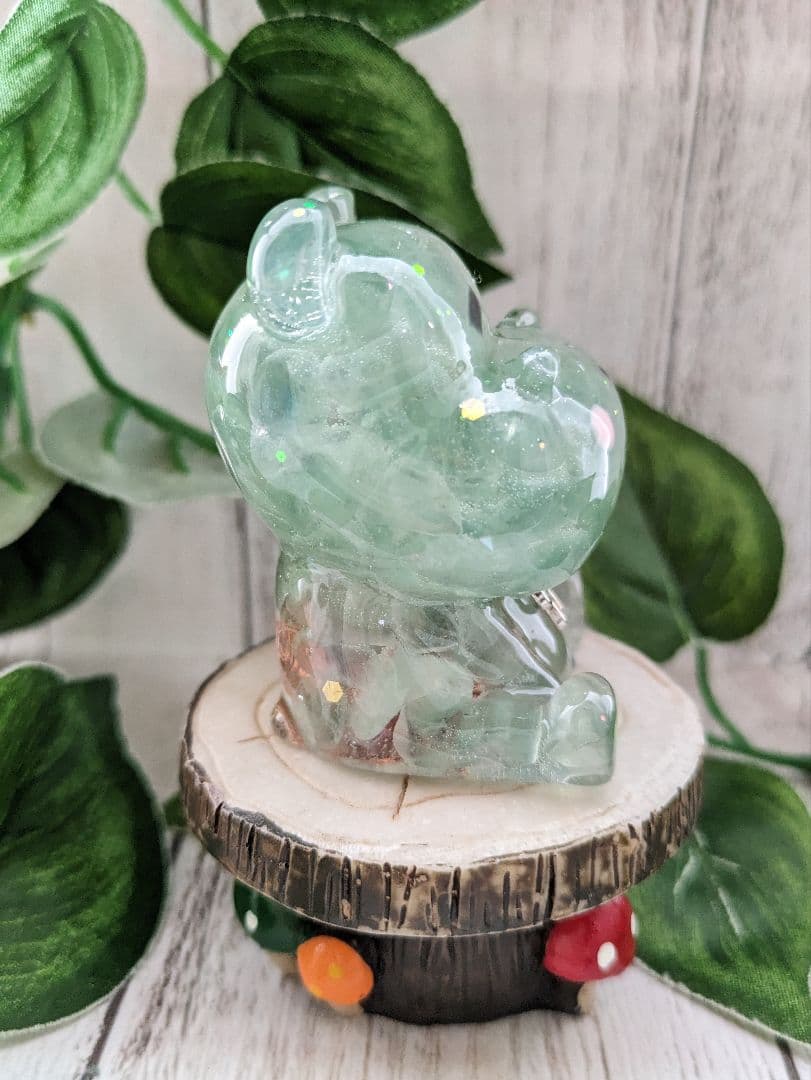 【つる927】レッドオーラクォーツのかめちゃん形オルゴナイト☆他３点