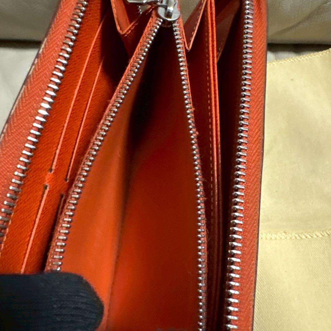 a*1様 LOUIS VUITTON エピレザー ブラック　長財布