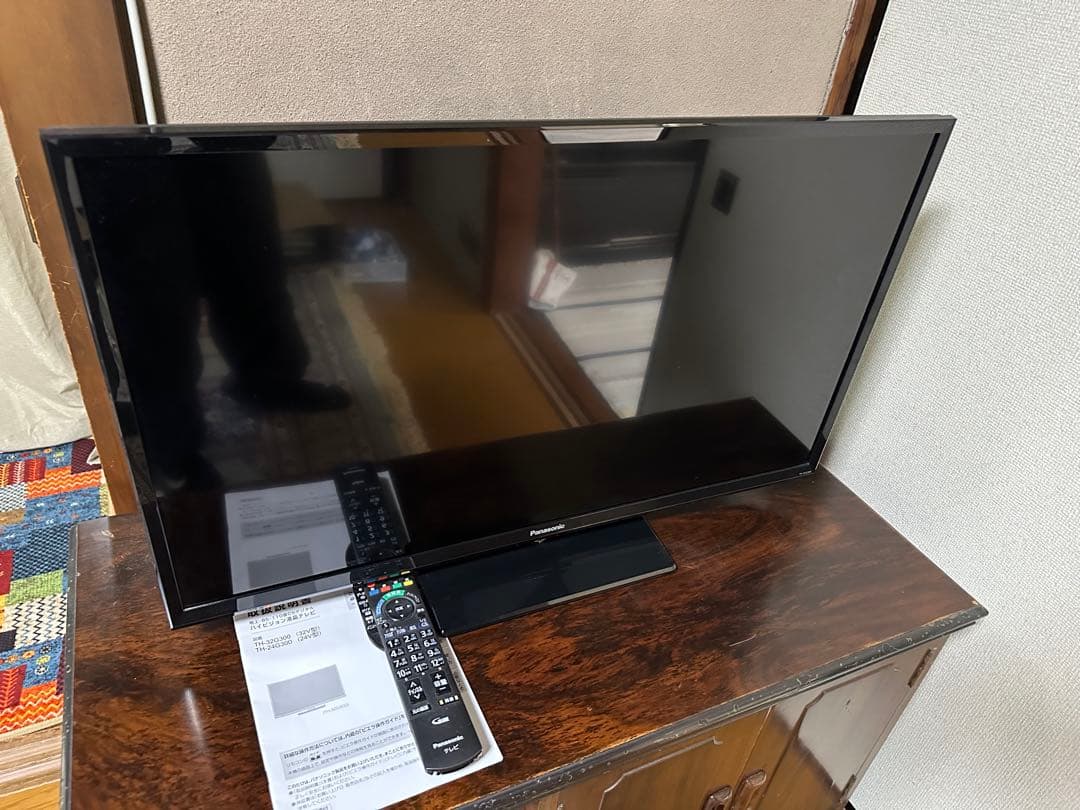 Panasonic ハイビジョン液晶テレビ TH-32G300 ※送料込み