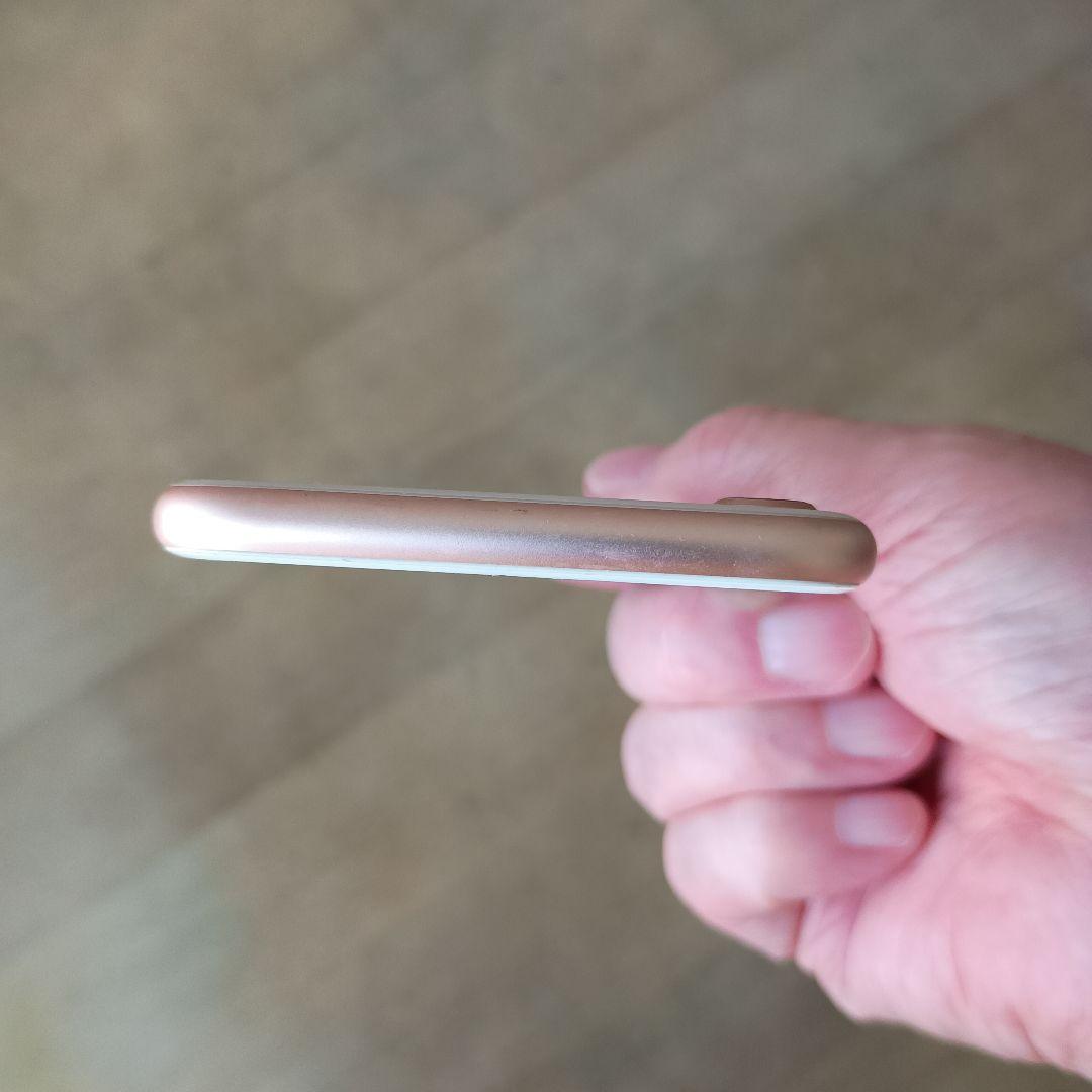 iPhone8本体のみ　付属品なし 訳あり