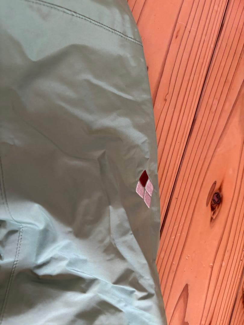 mont-bell フード付きライトグリーンジャケット