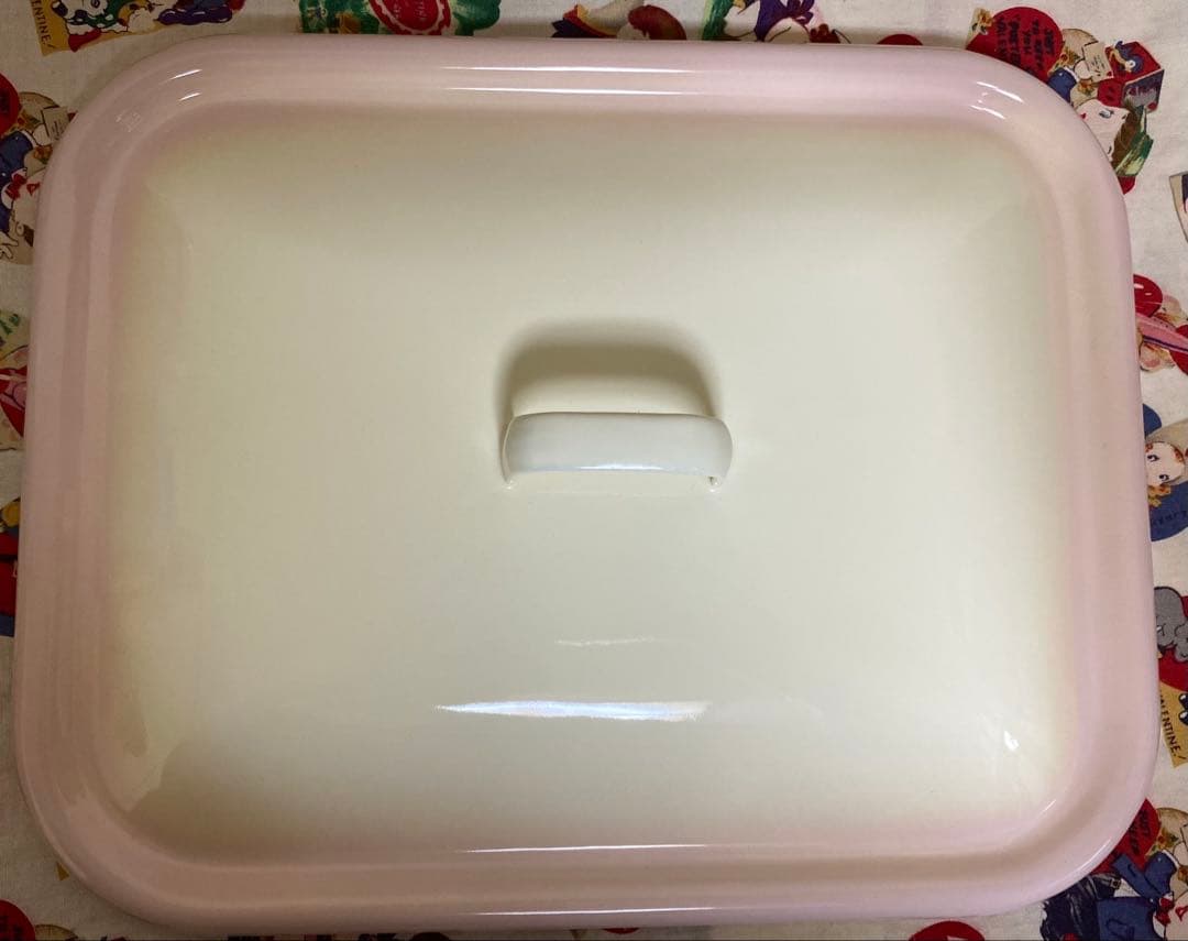 イマン　ダイアナローズ　缶