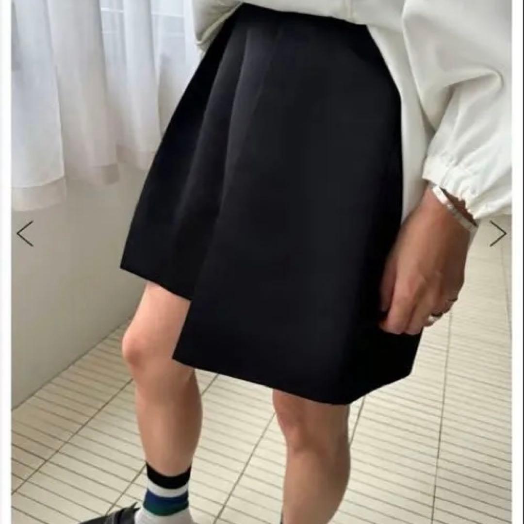 新品同様　bow.a SATIN SHORT PANTS ボウエー