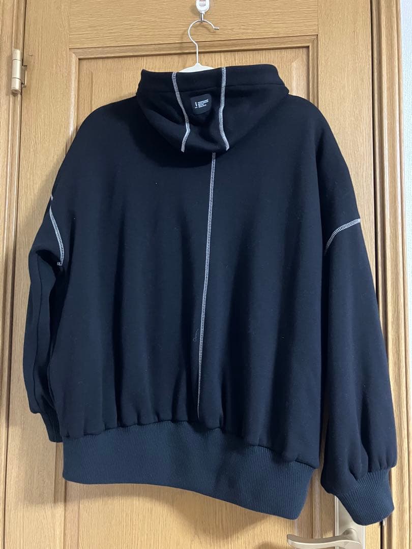 【ゆんページです】ayane のボンバーヒートパーカーとディアーゴTシャツ