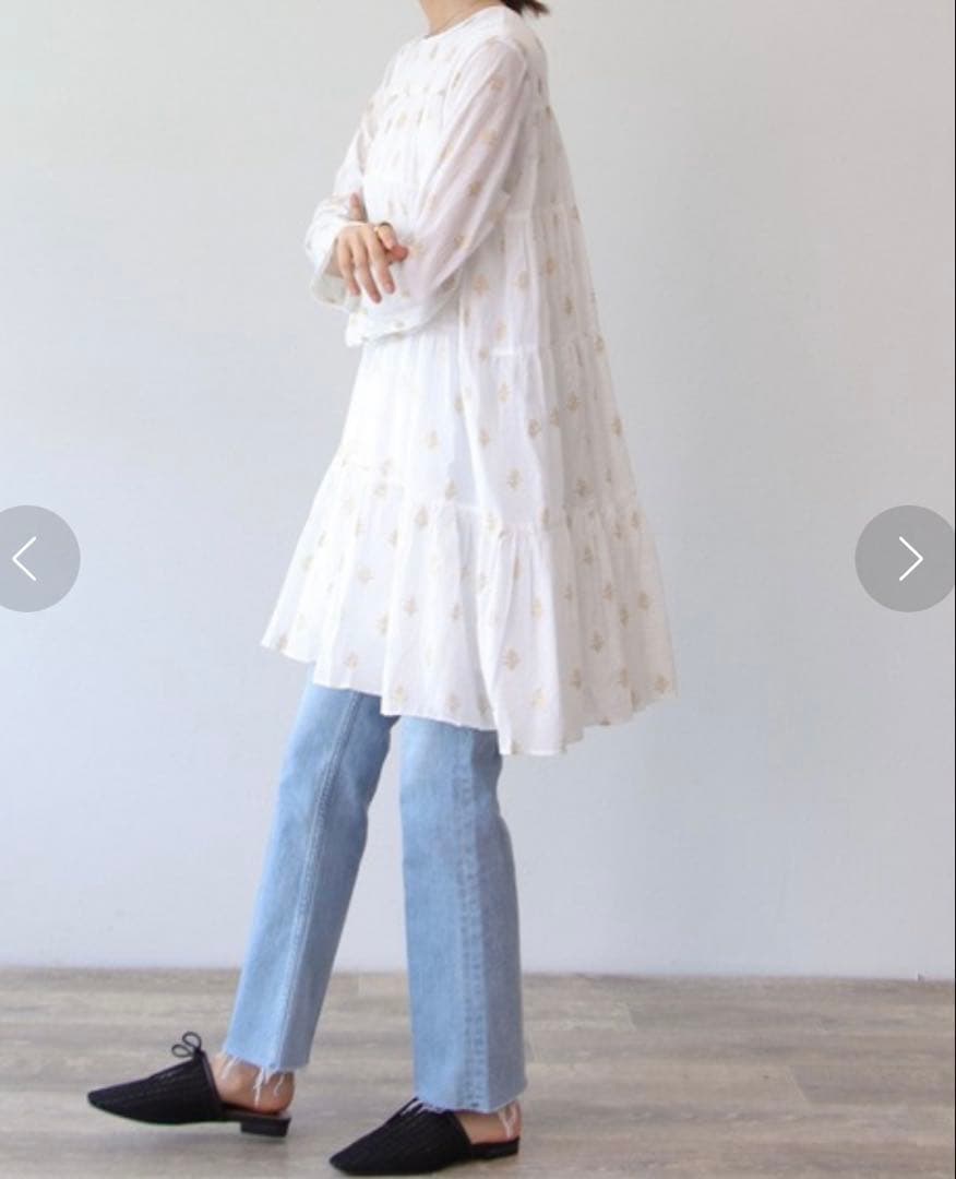 新品タグ付✨ヌキテパ コットンボイルホイルプリントティアードチュニック ホワイト