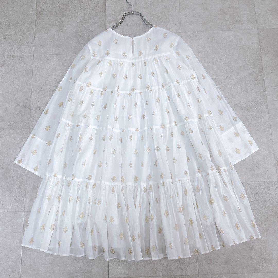 新品タグ付✨ヌキテパ コットンボイルホイルプリントティアードチュニック ホワイト