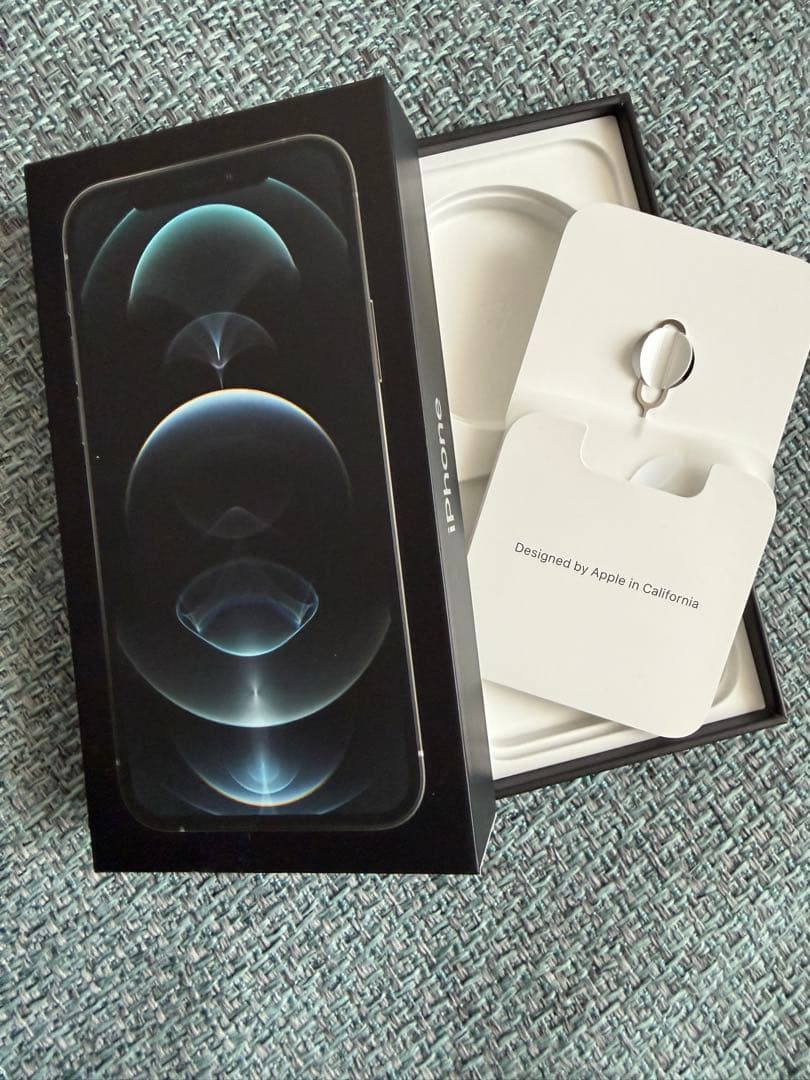 スマートフォン本体 iPhone12pro256GB