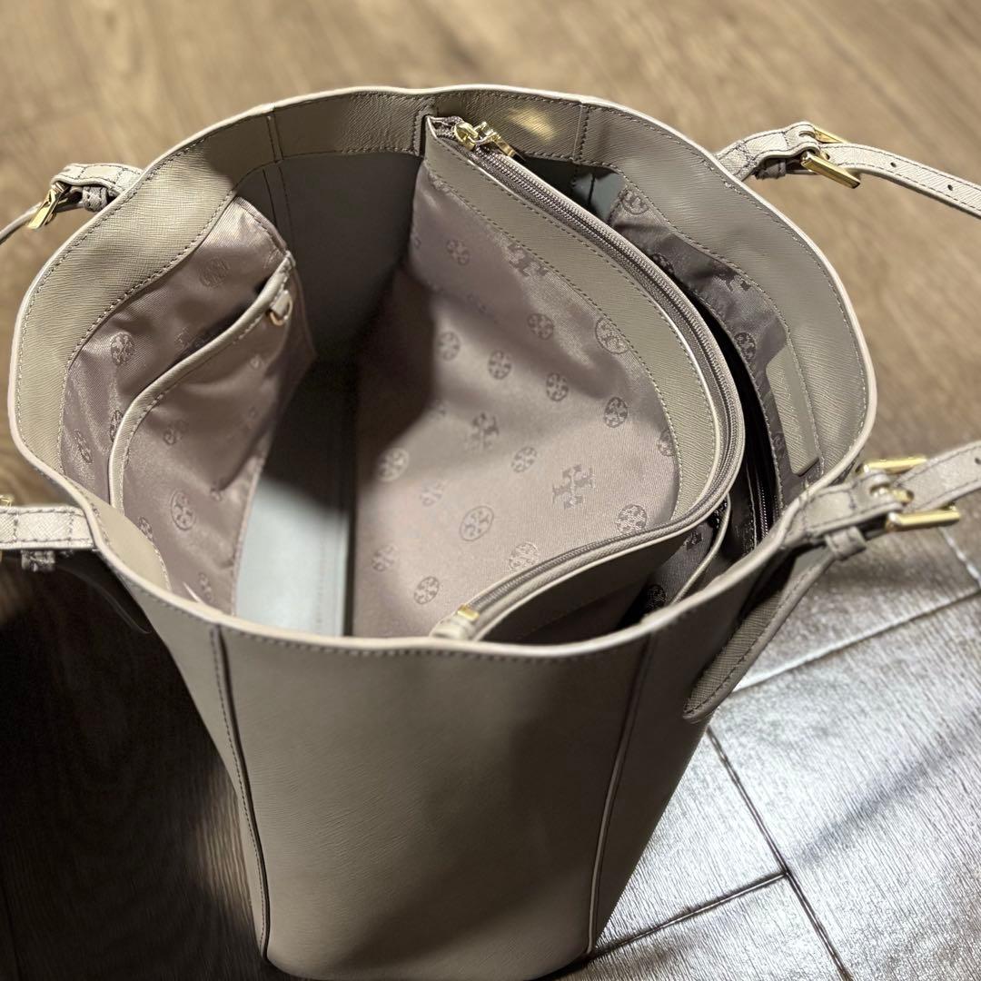 TORY BURCHトリーバーチ バックルトートバッグ A4