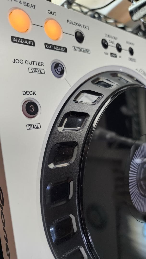 Pioneer DDJ-FLX6-W DJコントローラー