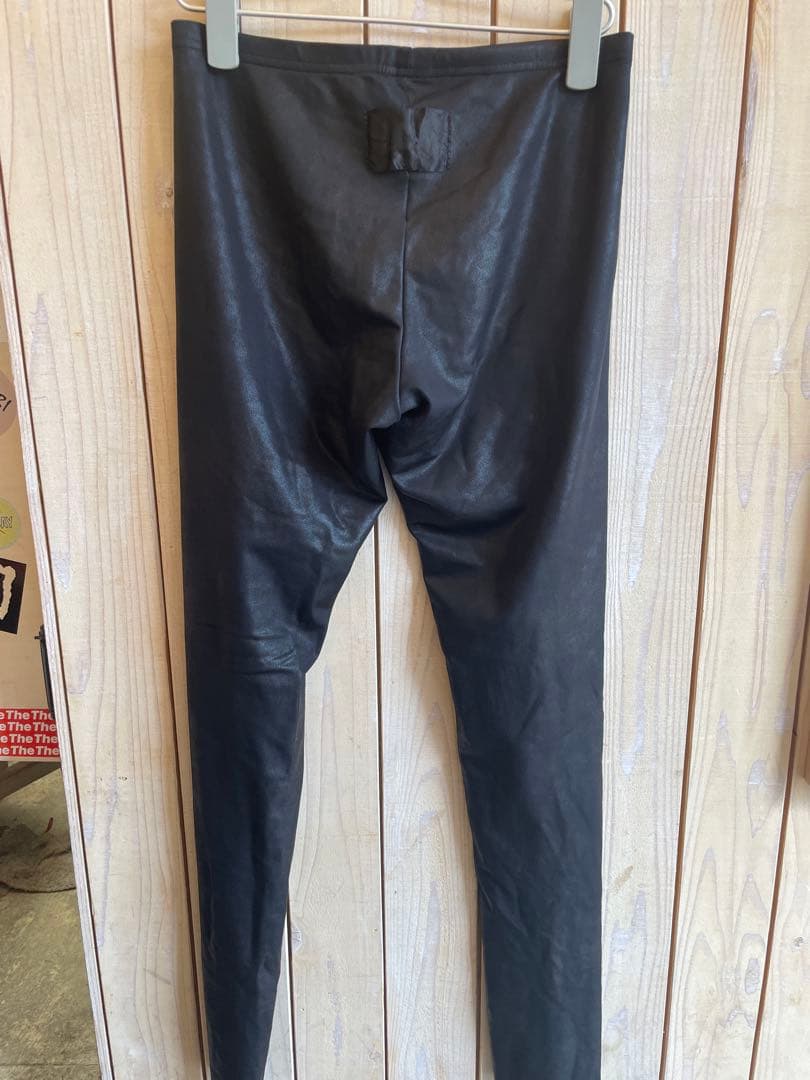 LGB フェイクレザー　レギンス サイズ０