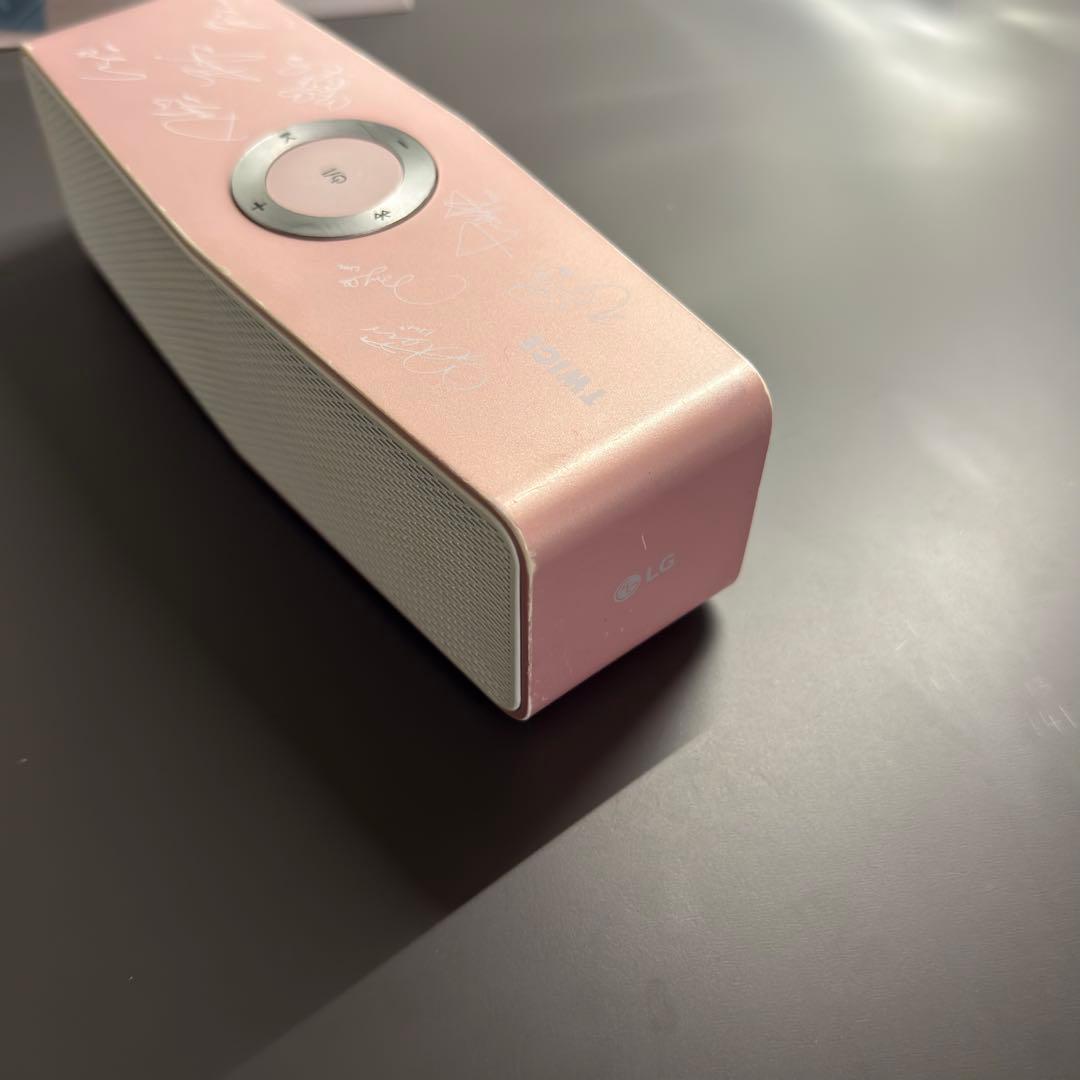 TWICE×LG スピーカー